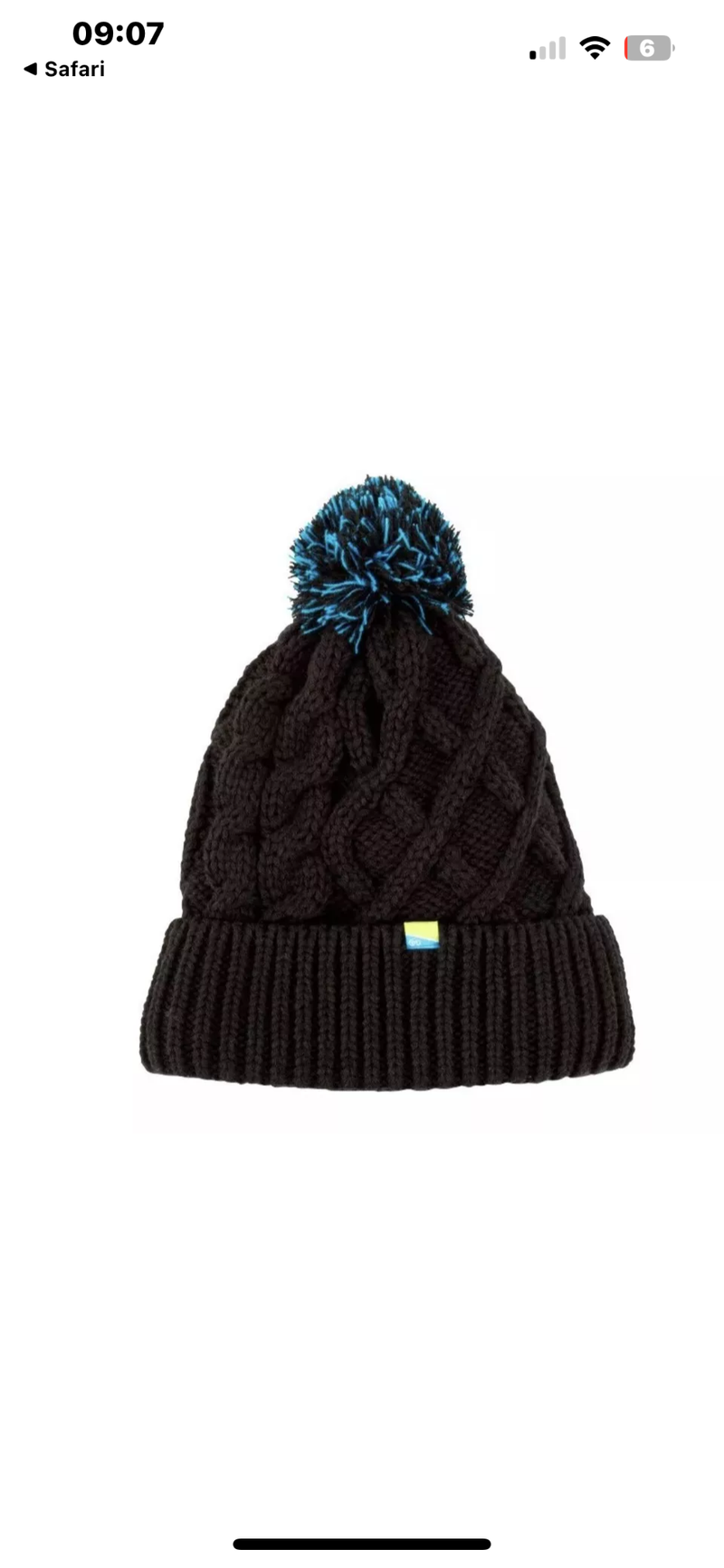 Preston Innovations Knitted Bobble Hat