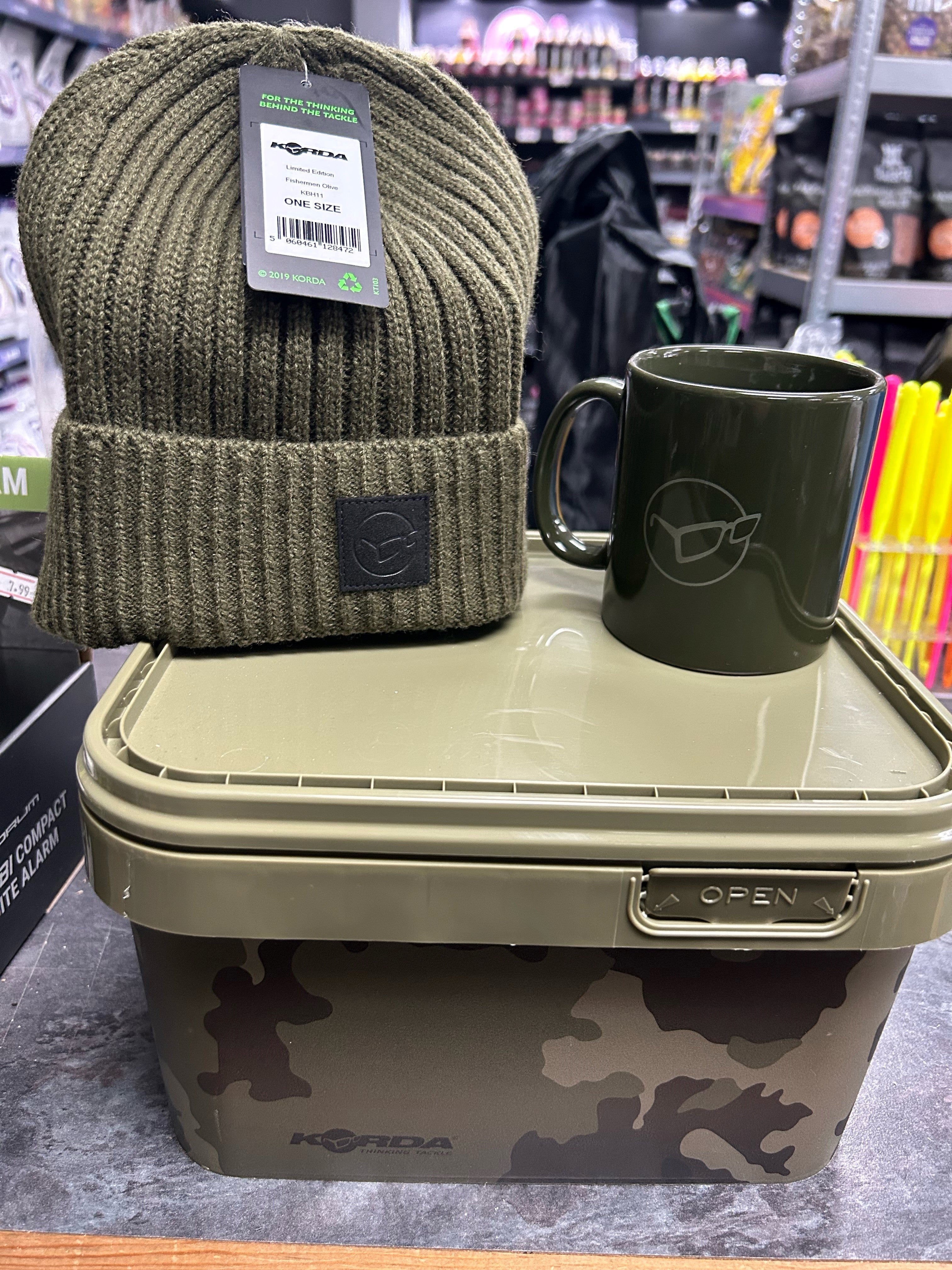 Korda Hat & Mug Set