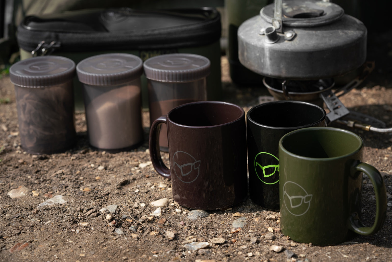 Korda Glasses Mug - Olive, Burgandy & Black