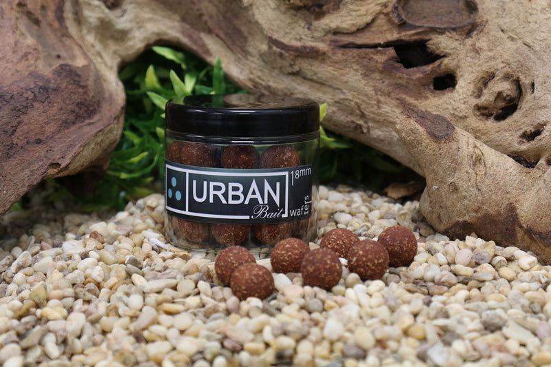 Red Spicy Fish Wafters 18mm - Urban Bait